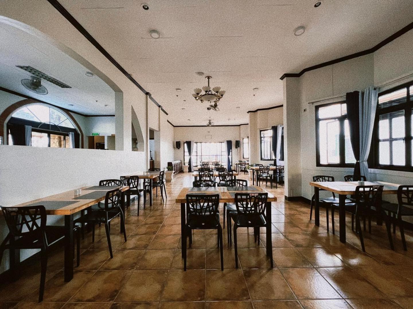 Fuente Hotel De Cebu Esterno foto